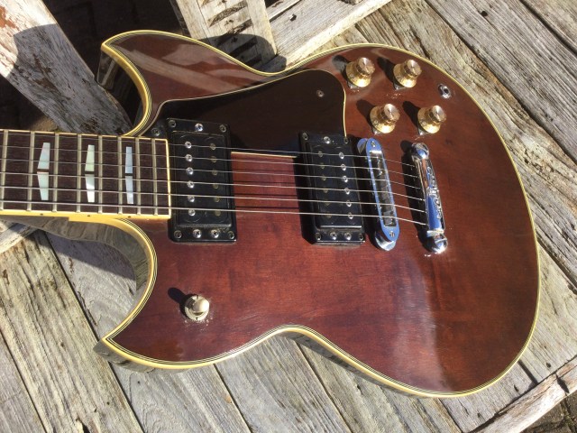Yamaha SG-700 (1977, Walnut Brown) | My Pile of Guitars & Basses