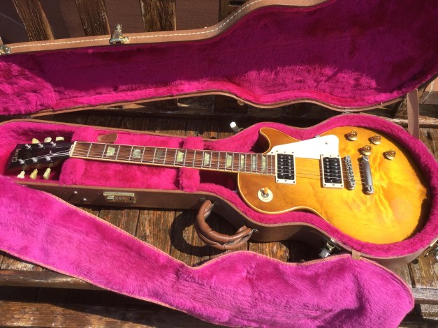 37402288-C290-4FBB-8970-27CABD459AFD