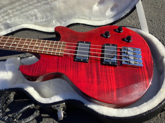 598FEF91-D06A-4220-B2A6-421EE17A3D59