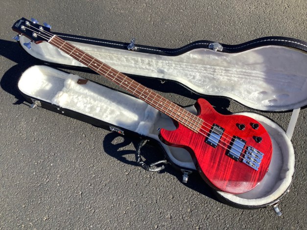 8759E839-89B6-4A5D-A317-6AADDD0DB812