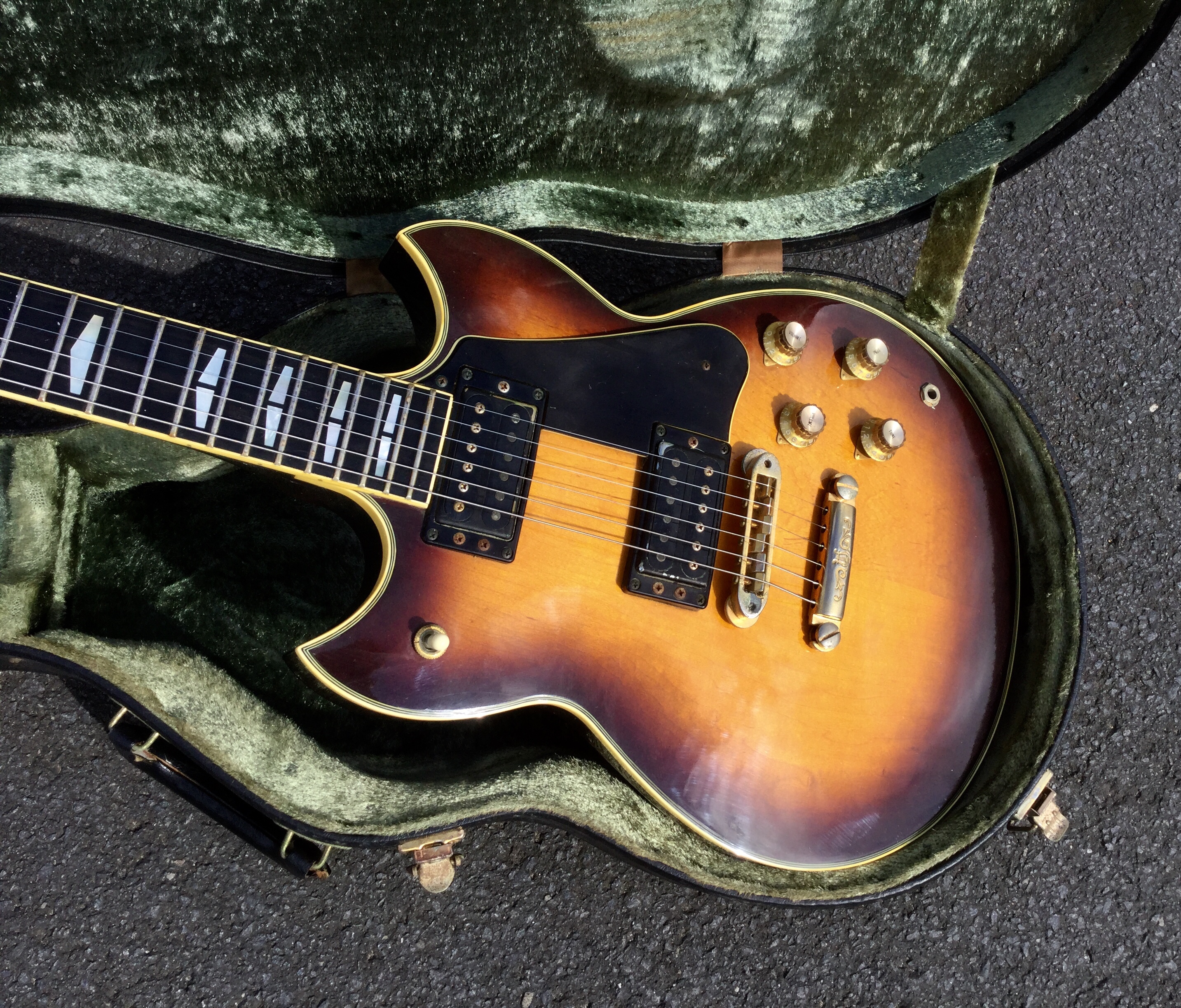 Yamaha SG-1000 (1979, Tobacco Sunburst) | My Pile of Guitars & Basses