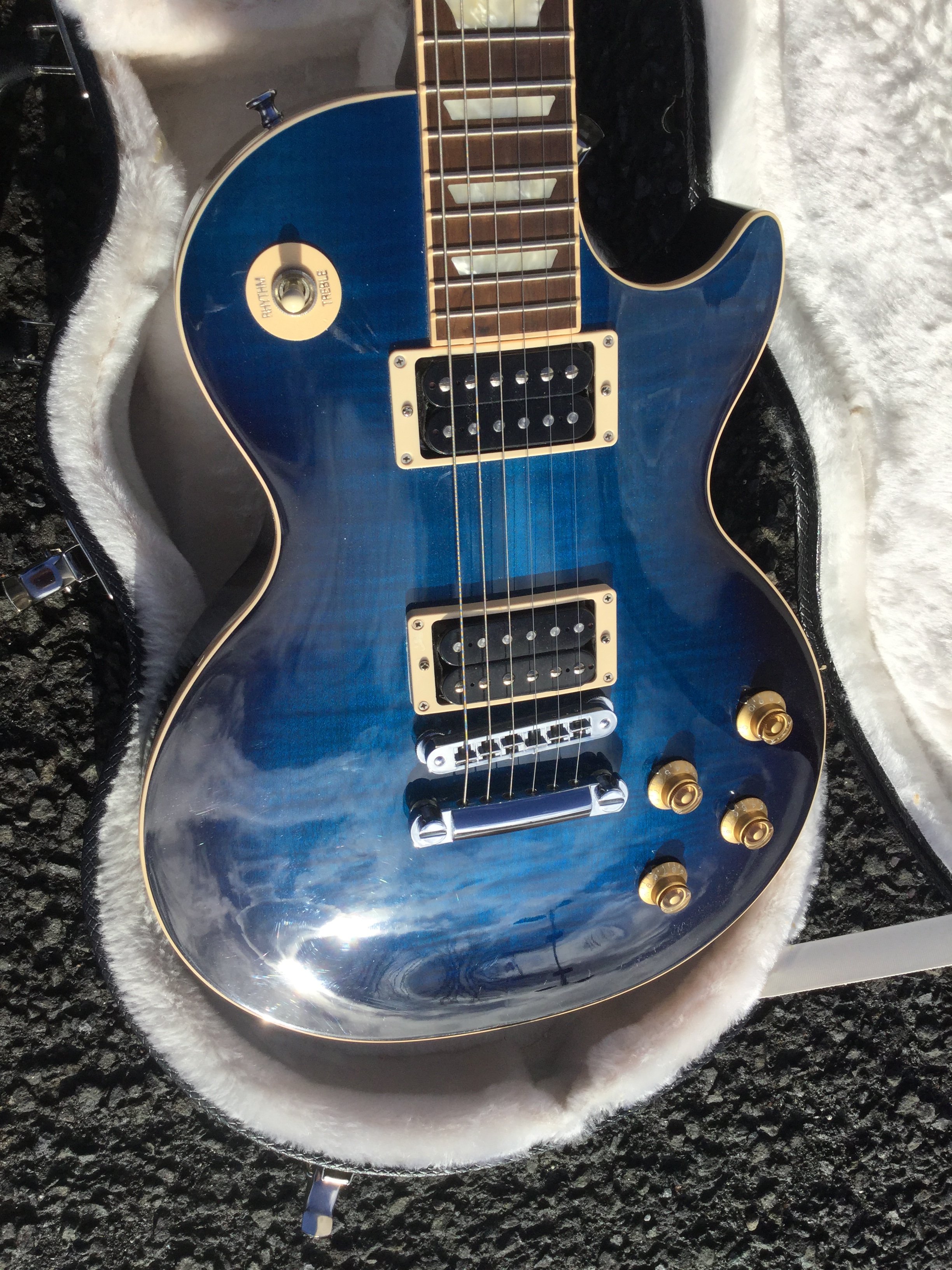 Gibson Les Paul Classic (2012, Blue-burst) | My Pile of Guitars