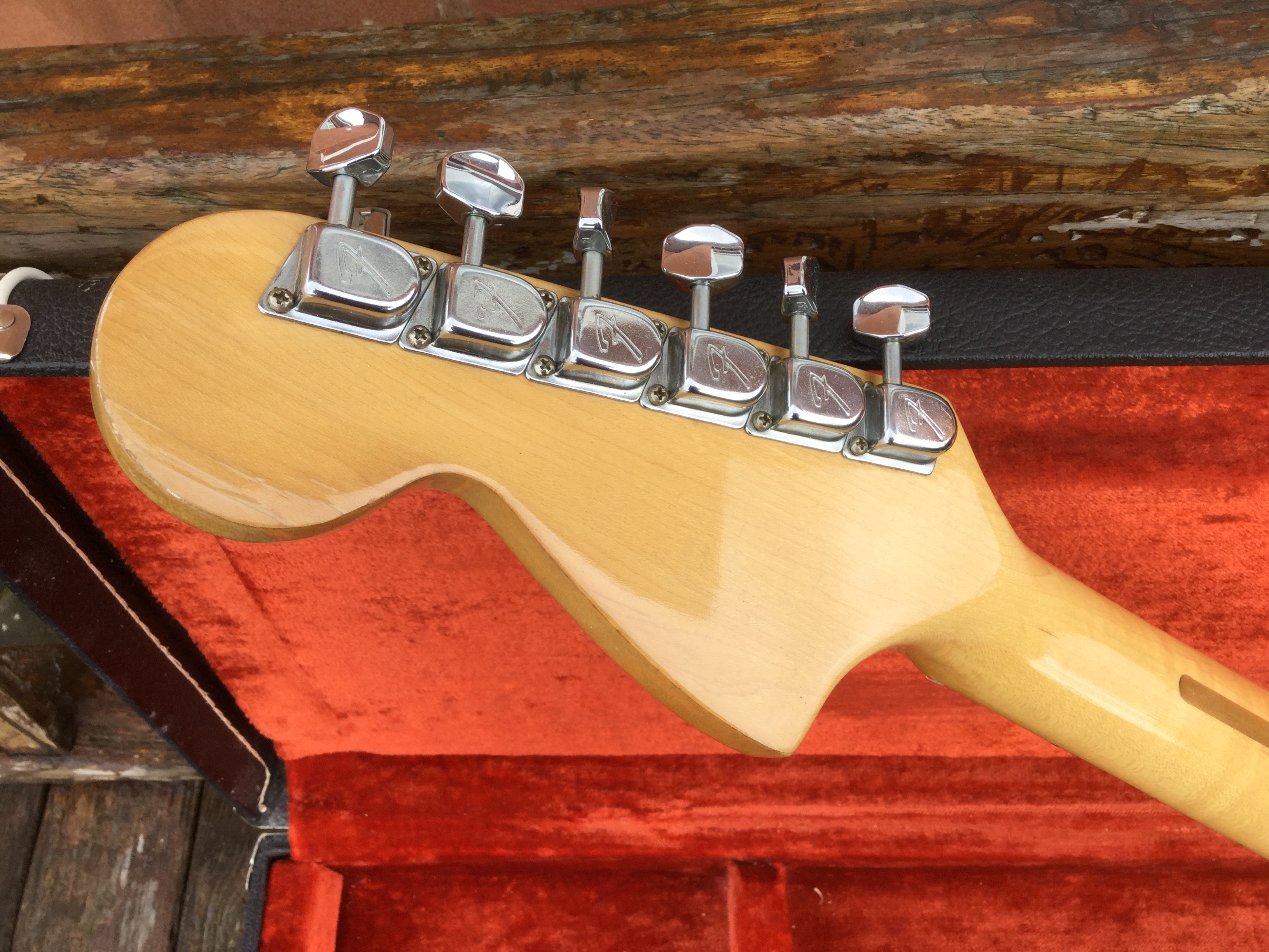 0F557280-D577-4C09-AE80-620A21722BE7