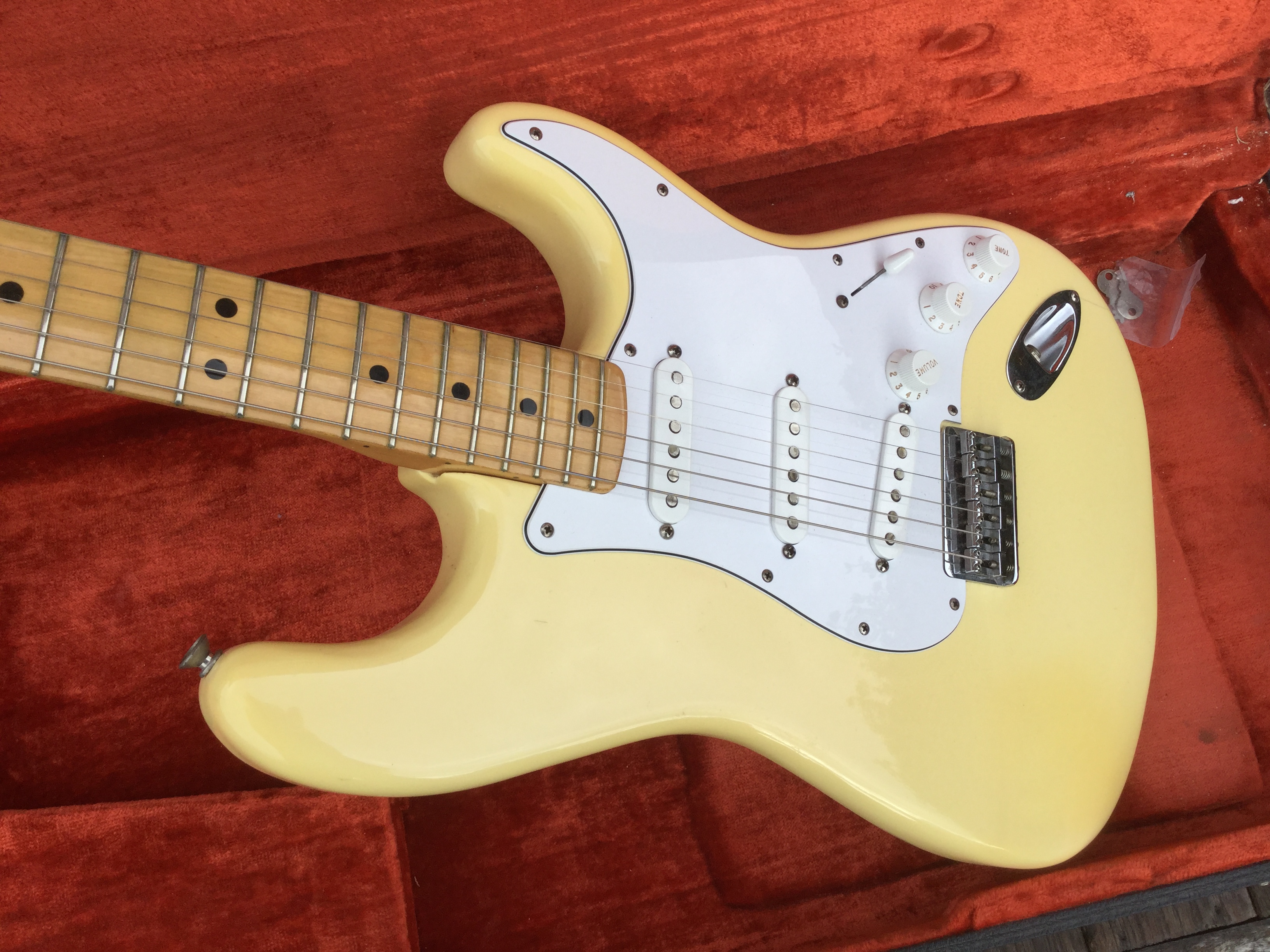 676C00AE-6DB7-4B16-9C1D-60F2A03A0127