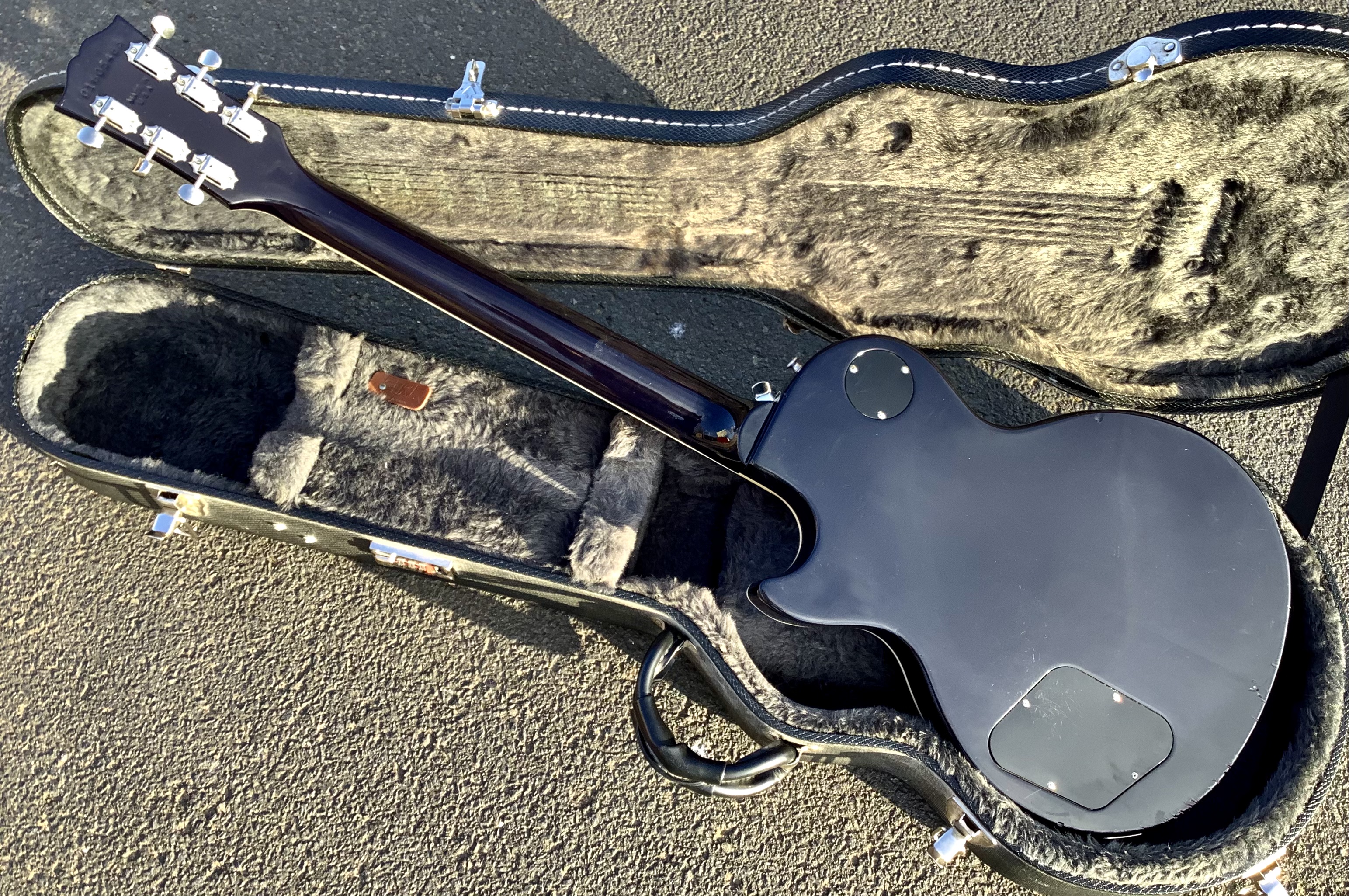 2FCB2D0A-9805-41F7-A6ED-CD83861C76C5