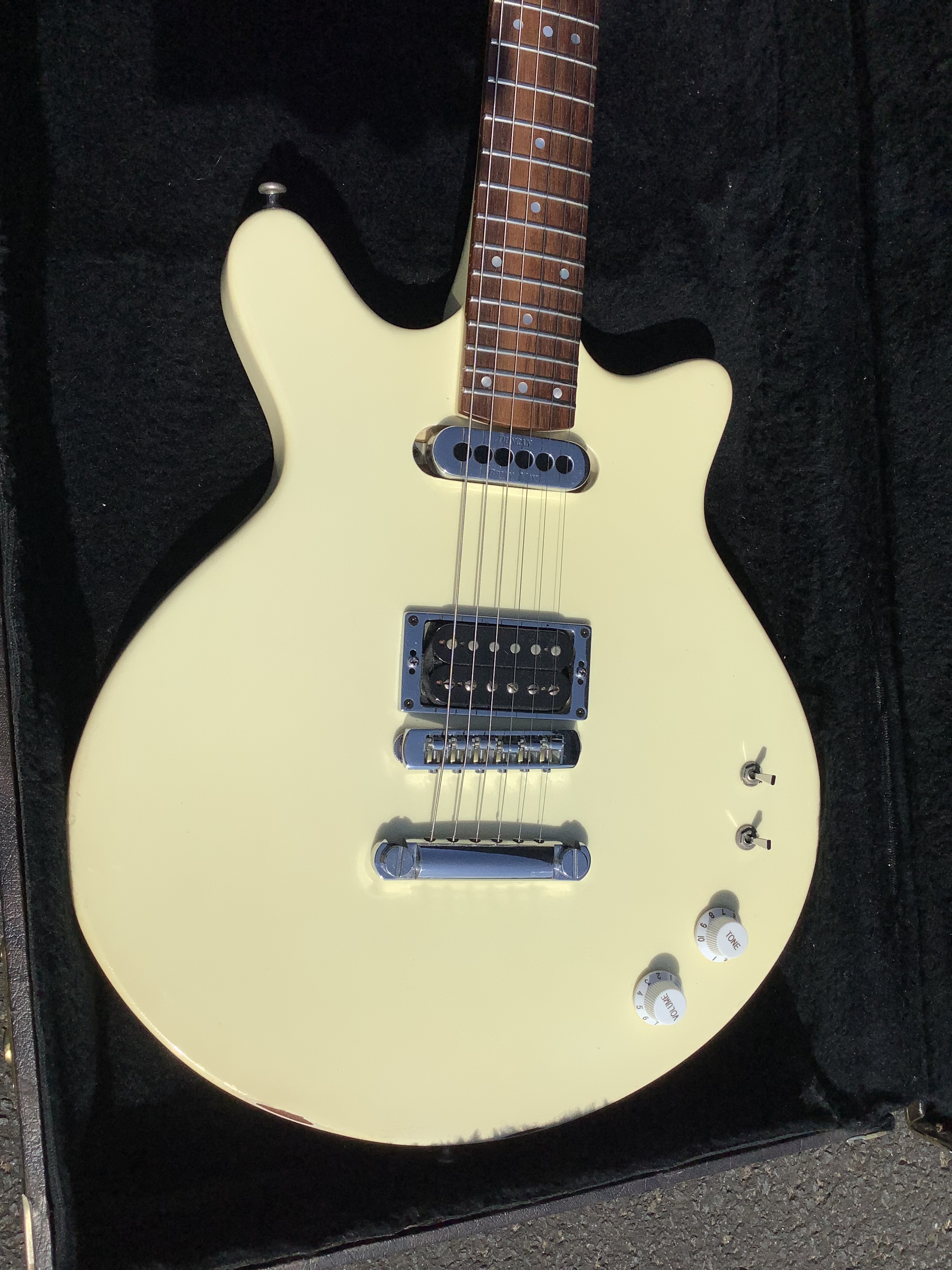 7C8341C7-14E3-4B70-AAFC-3EC310414894