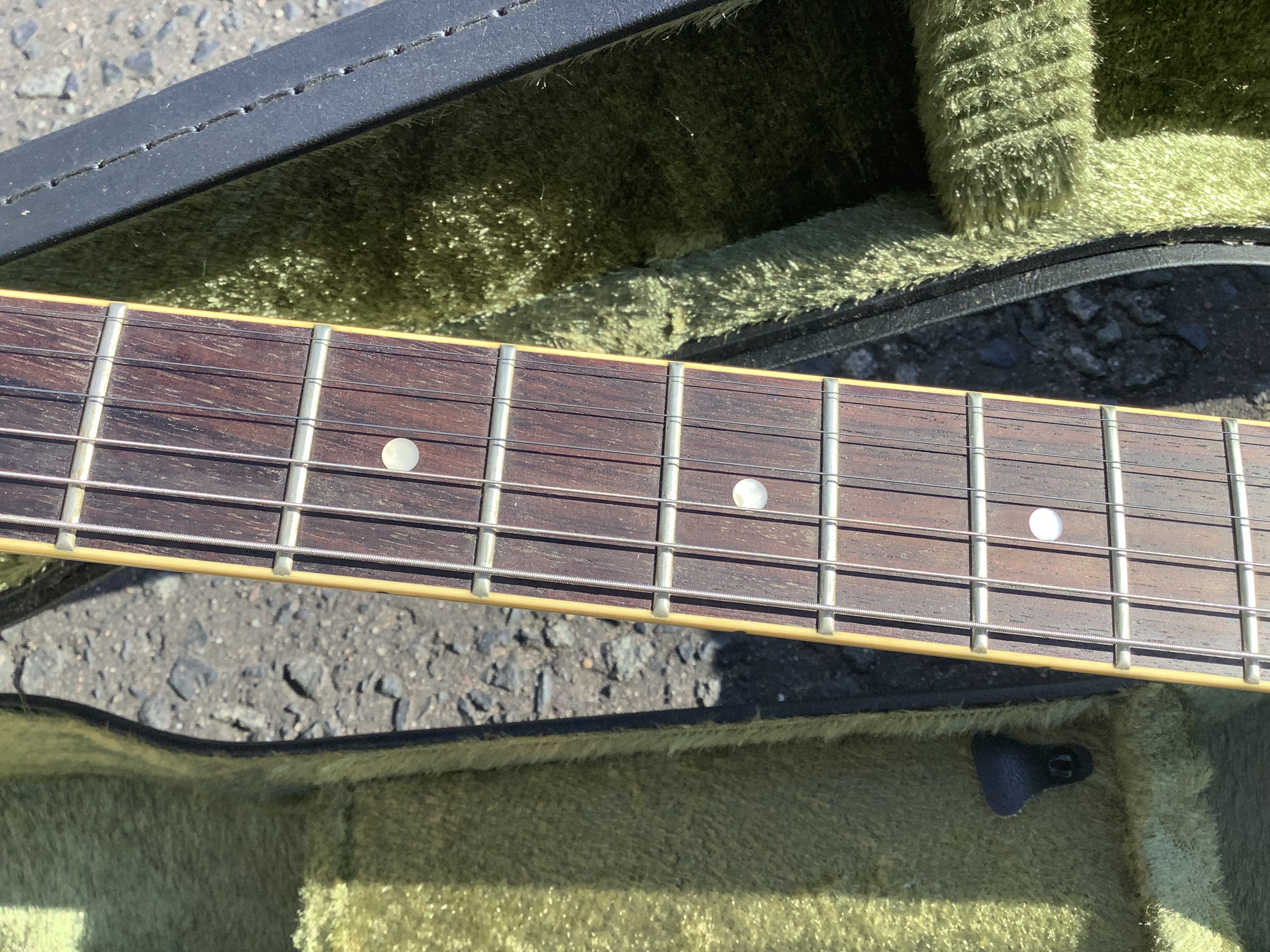 197BF309-51AC-4610-89B6-D4B37CDD32F4