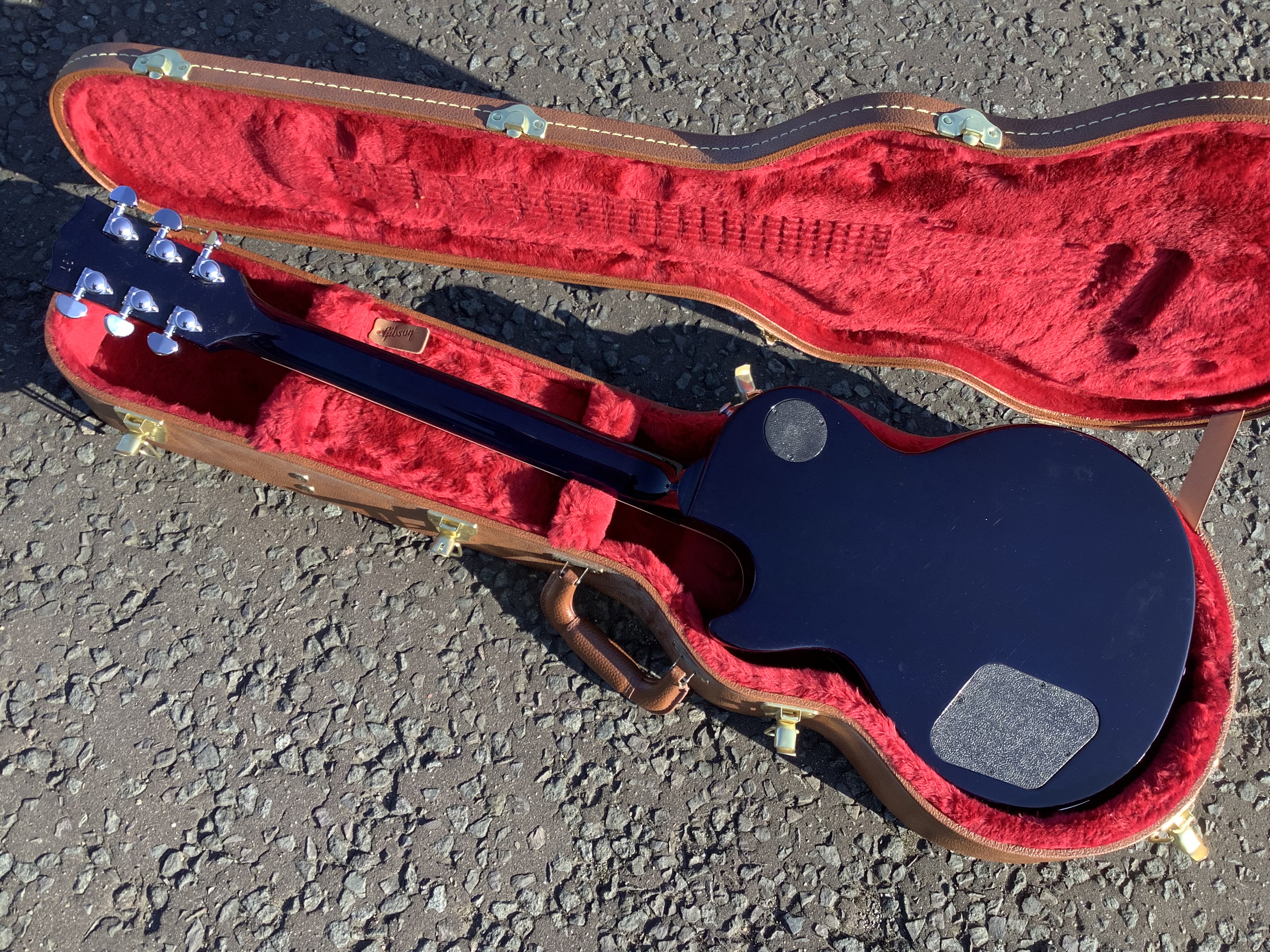 63E419EC-7AD7-4337-8C12-257091EE5692