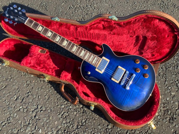 D32A32CE-5550-4FC5-A979-5A91F14CC7CC