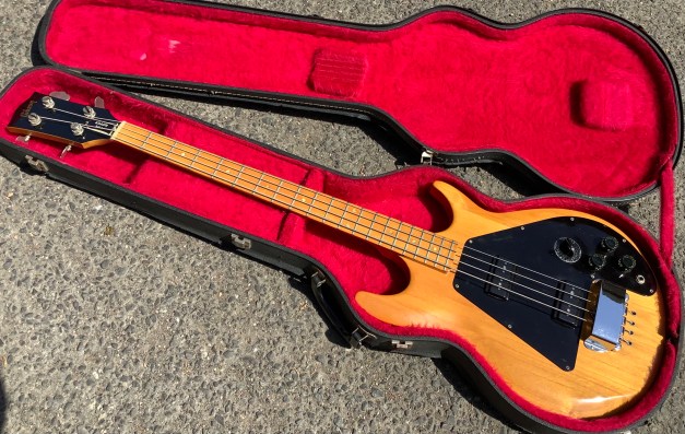 02E8E21D-6274-4ABF-811D-8241415210C0