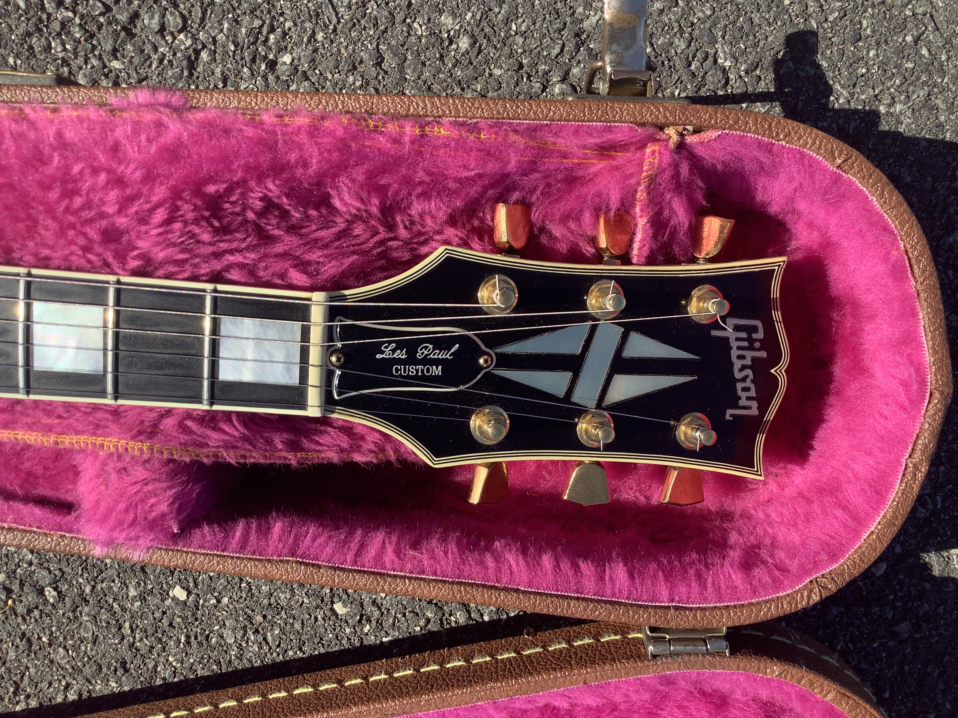 0615D734-3E14-46A7-84EE-F83325527697