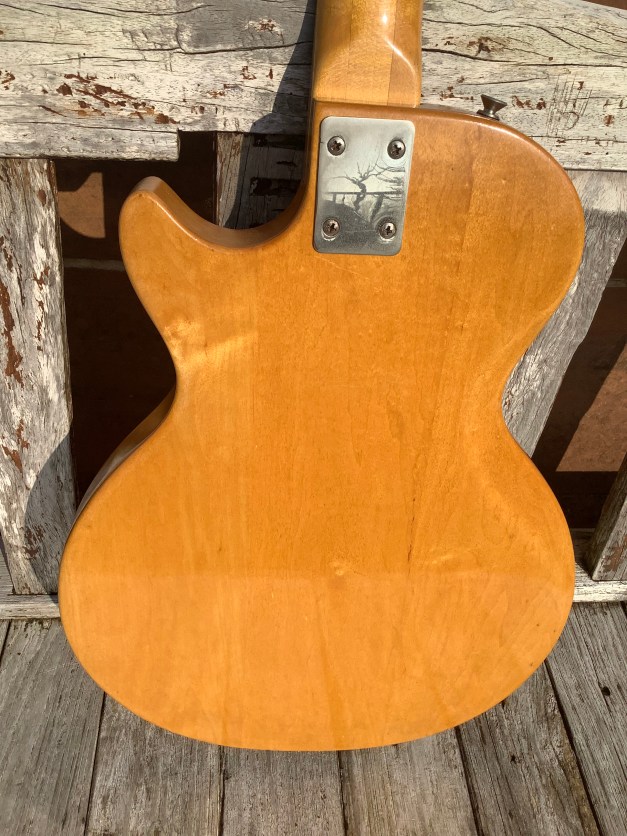 15B97D97-B870-4129-9DB1-B34B4D8603F8