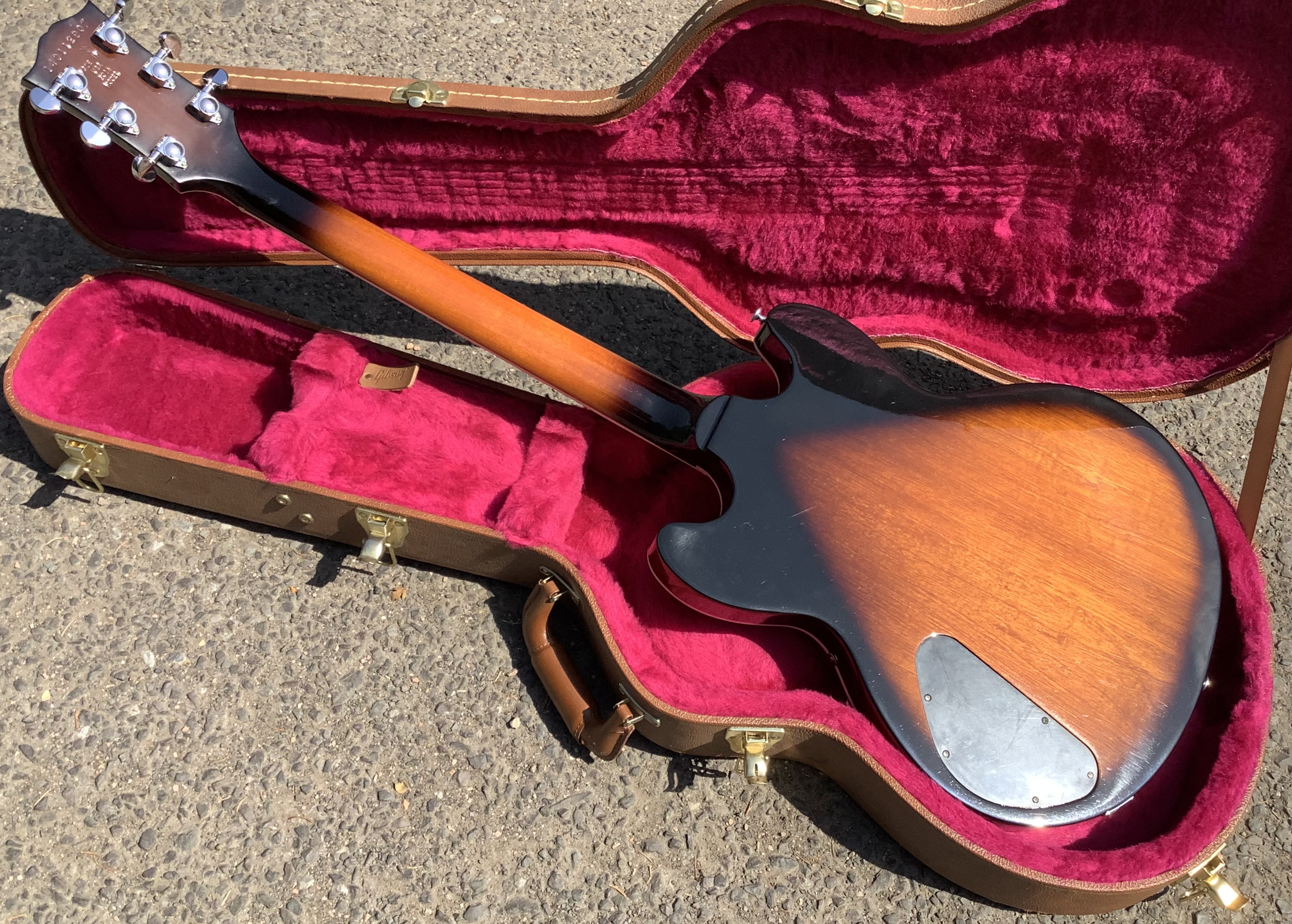 2A023AB0-F983-441F-BF00-70D04962B110