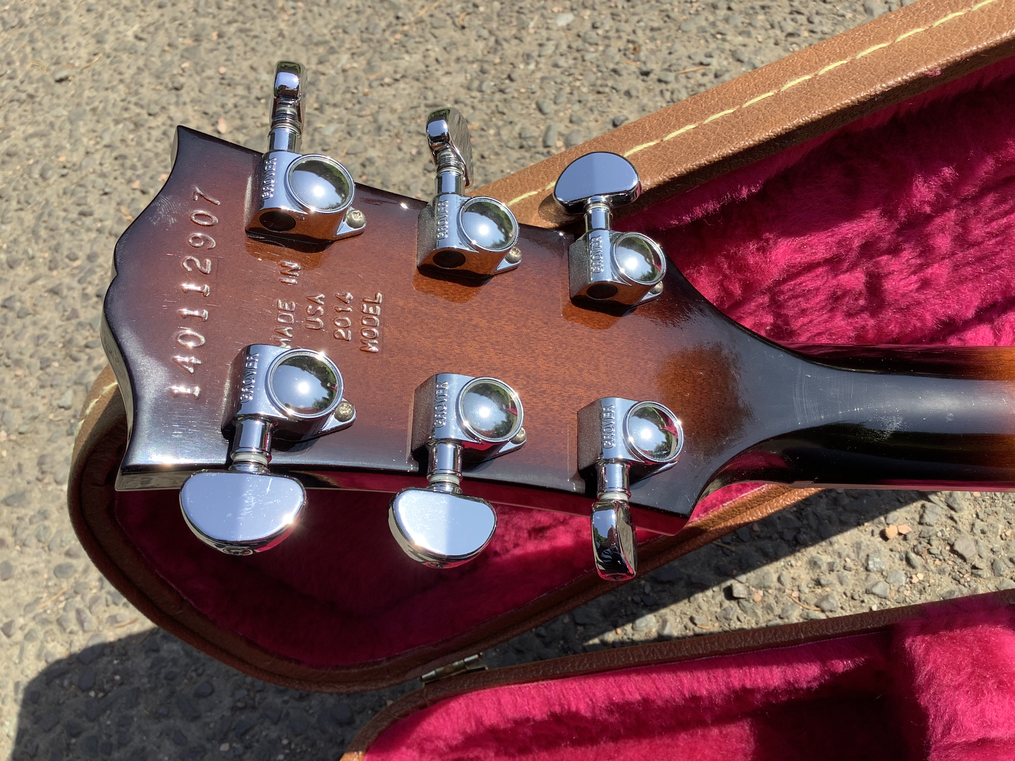 CA5663FB-8A07-4081-85A1-4F9E45A2717C