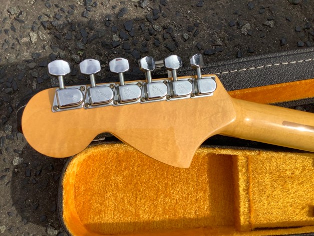 24F4DEA0-FB65-4C37-B4A3-5CA2143D3595