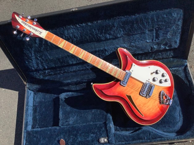 51A22E7B-C4C6-499F-87E4-F23DDD38E1FD