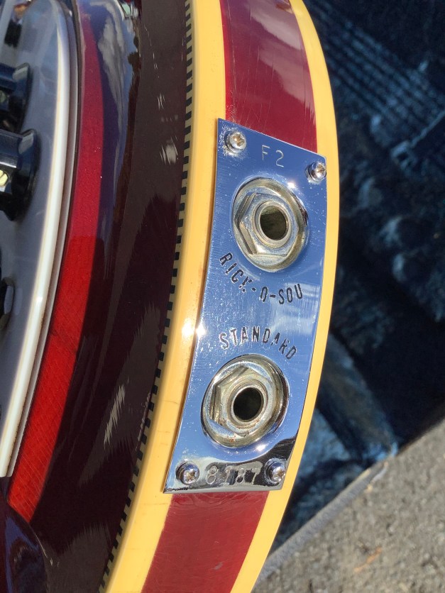 7AB7B020-5889-4878-89BF-1D4CA9666D86