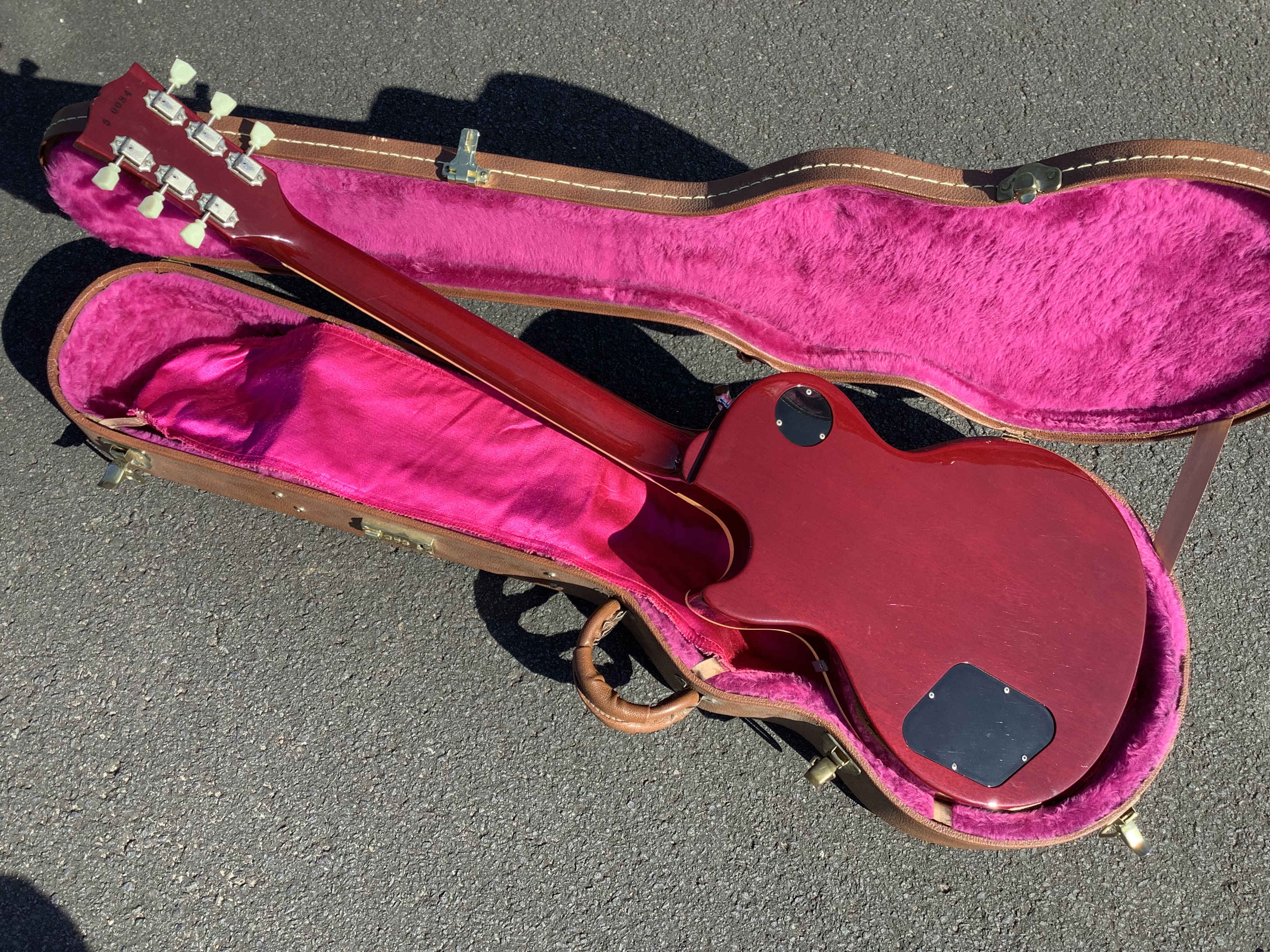 AC8A93EF-87A9-4861-8CD4-D2B7FBD789DC