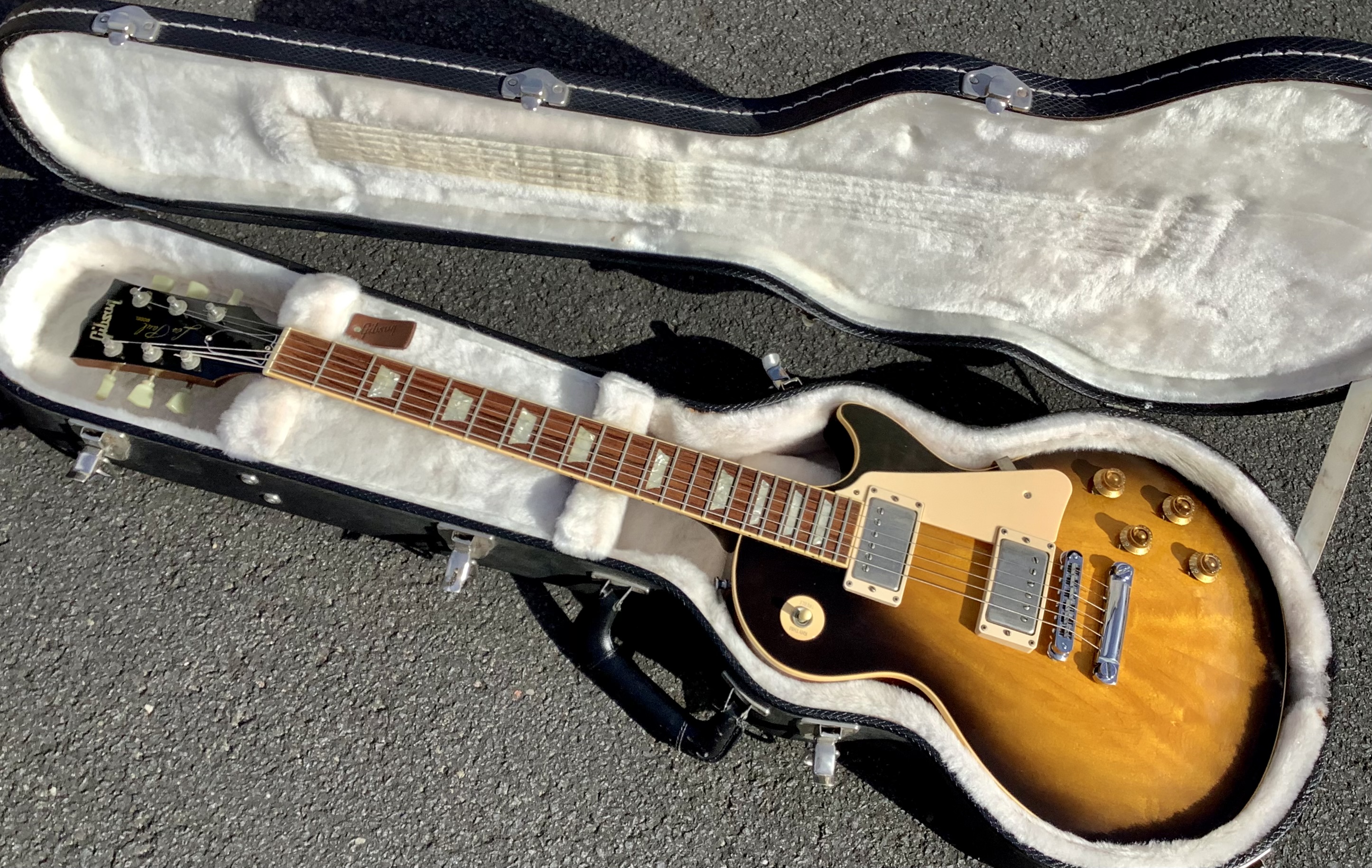 AEF808D4-4A3E-42A7-9349-CE0EF3C96923