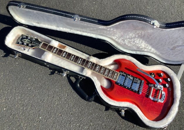 D06BD37F-E991-4C6A-83EE-088C8BEFA5D3