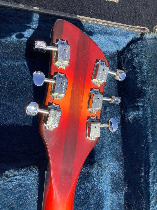 D598CD9A-8F38-4E26-BDA3-DA352F926F2F