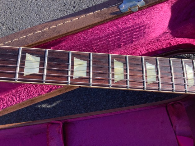 F0EA253F-3B0D-4B97-B1EF-EDEEB5873B7D