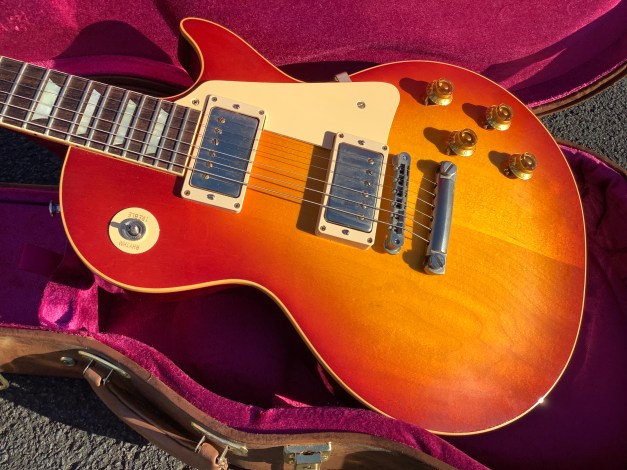 F556C213-DBB3-4E37-8431-10DA4DE71D24