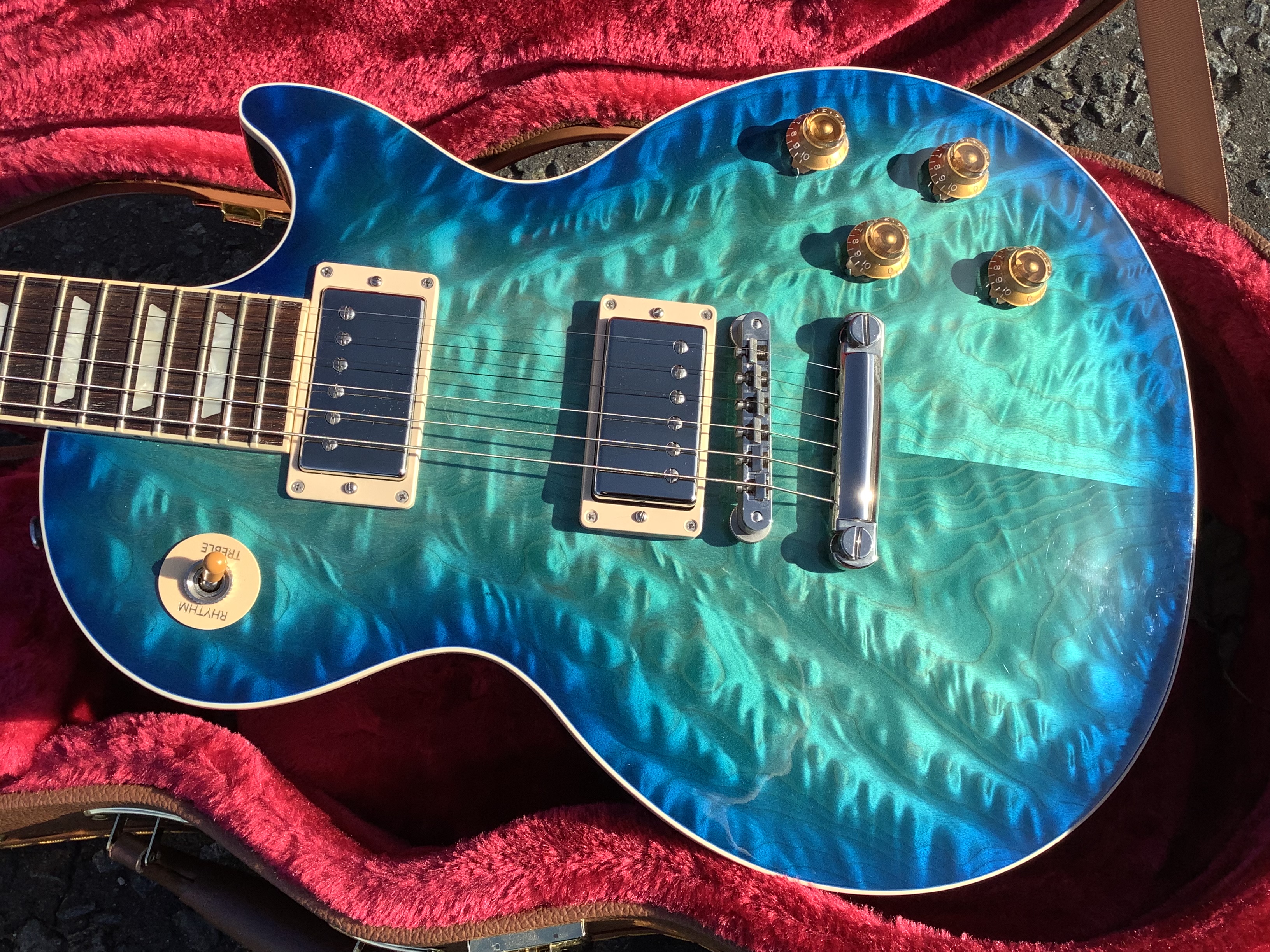 05519118-EA1E-4F02-8414-C8B86BE2B8E8