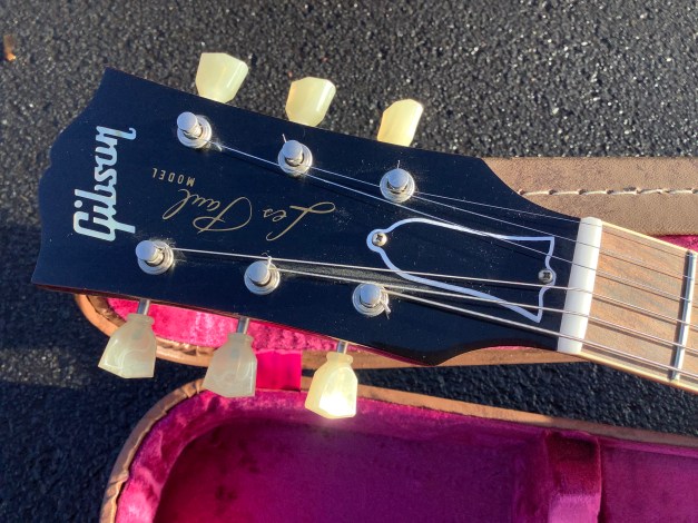 E5645852-F61E-42BD-910D-4B44DF197C53