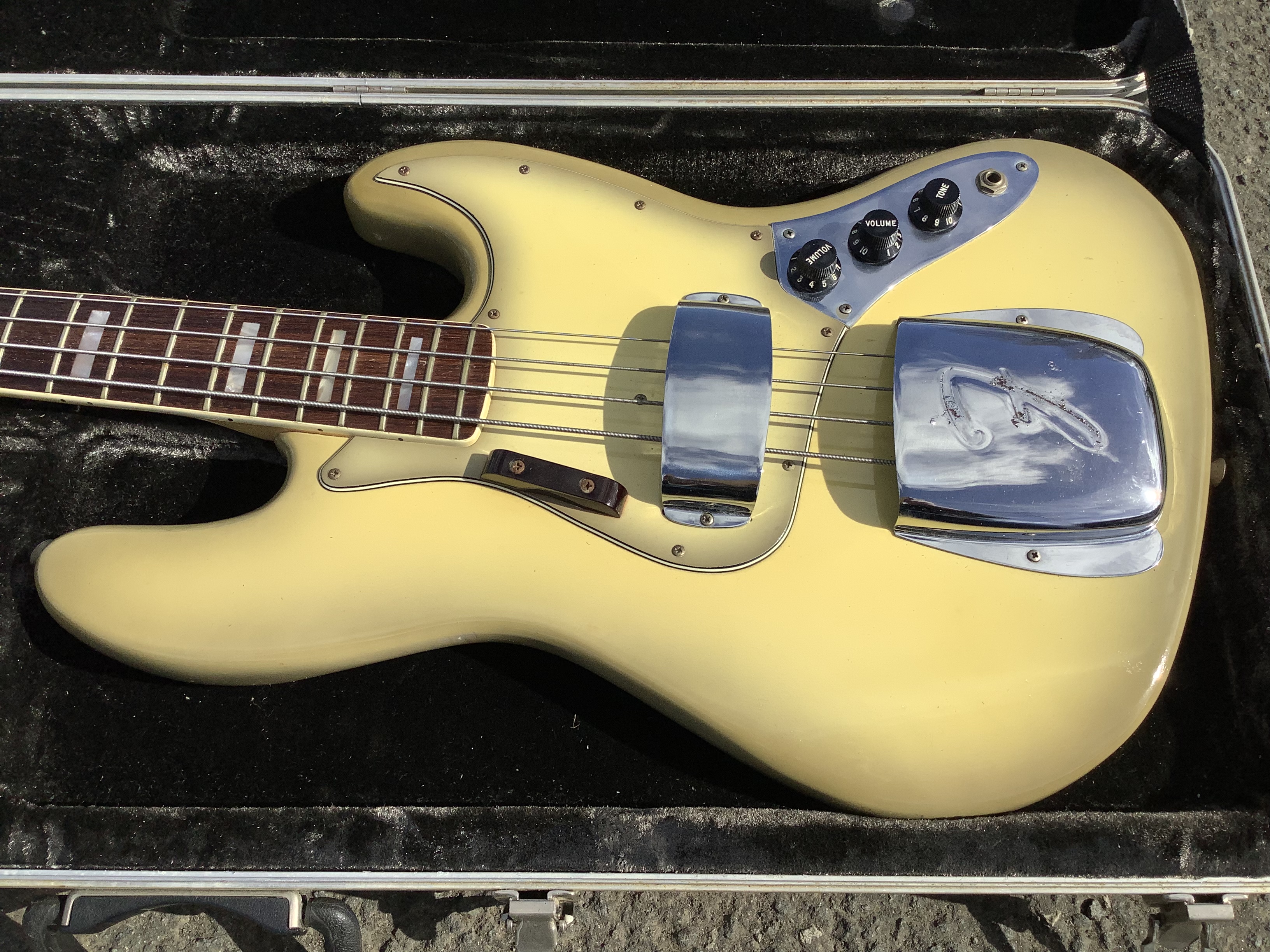 4E750AAC-0270-483D-9C2A-F9E4B900FECB