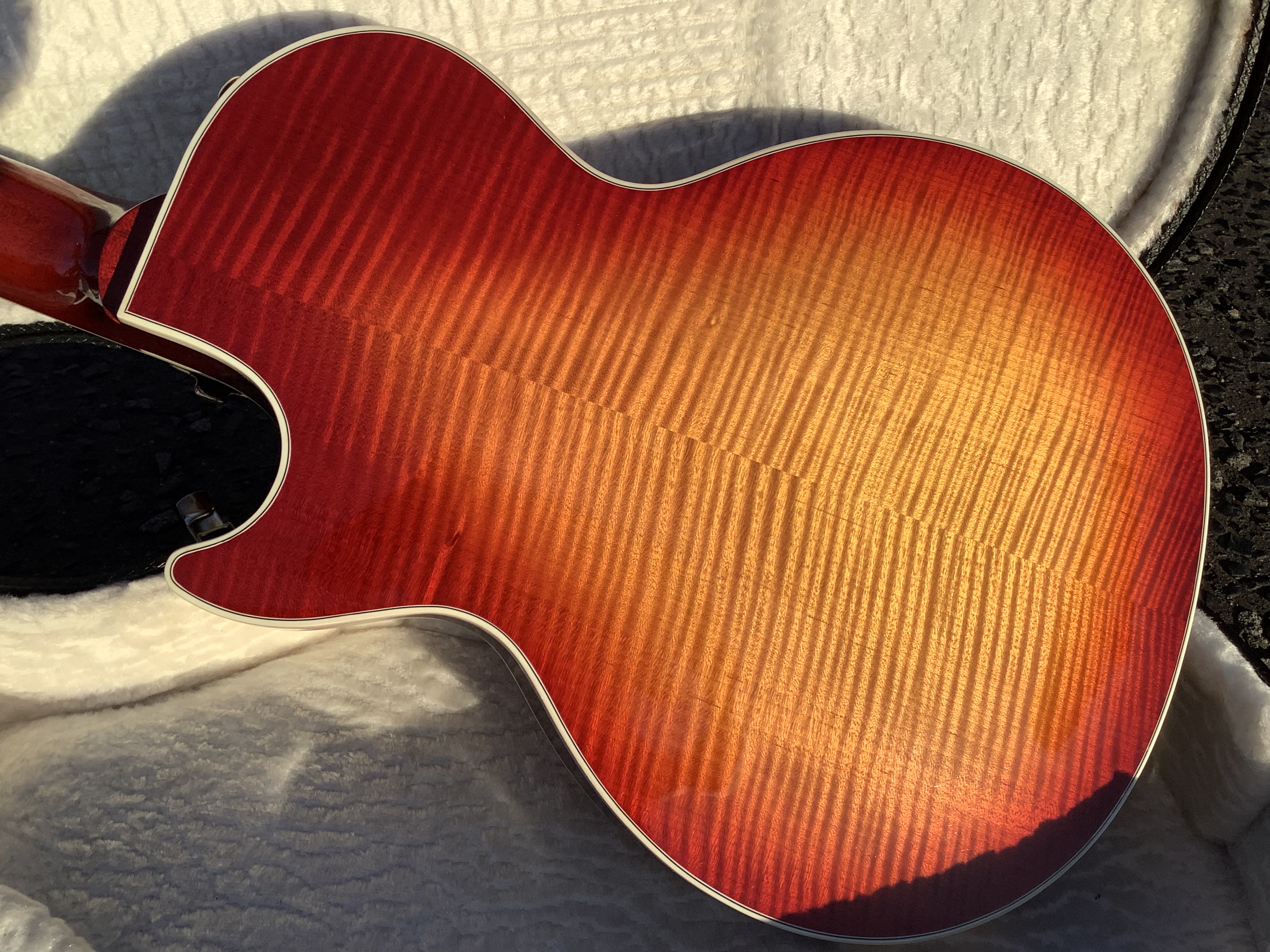 528D9796-DCCA-4A3A-88B7-4D055EE7F4B3