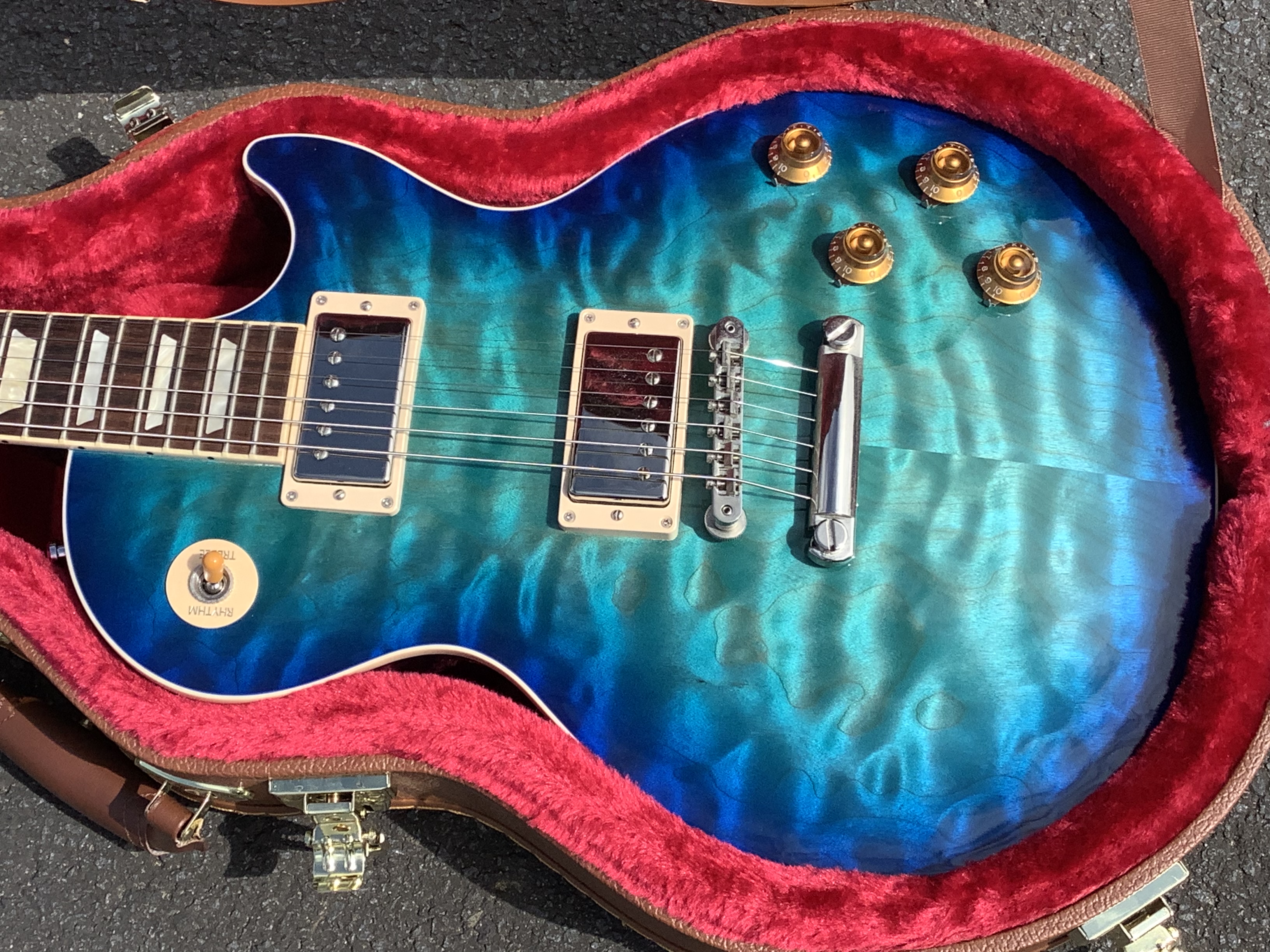 550760F0-734A-4D70-921E-78A19B6DBE80