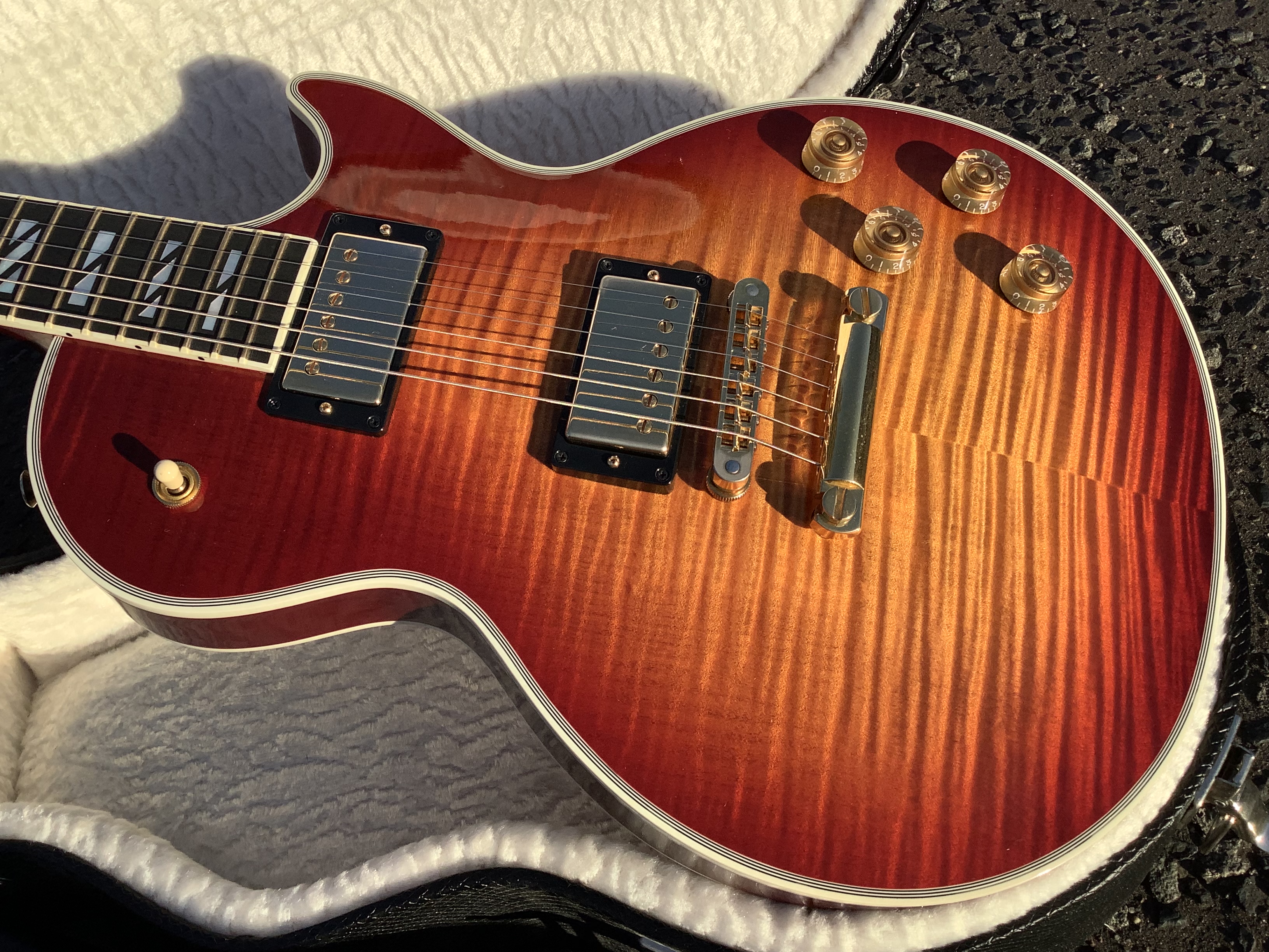 8AF748E4-BE45-427B-9E3B-9F2A204211C8