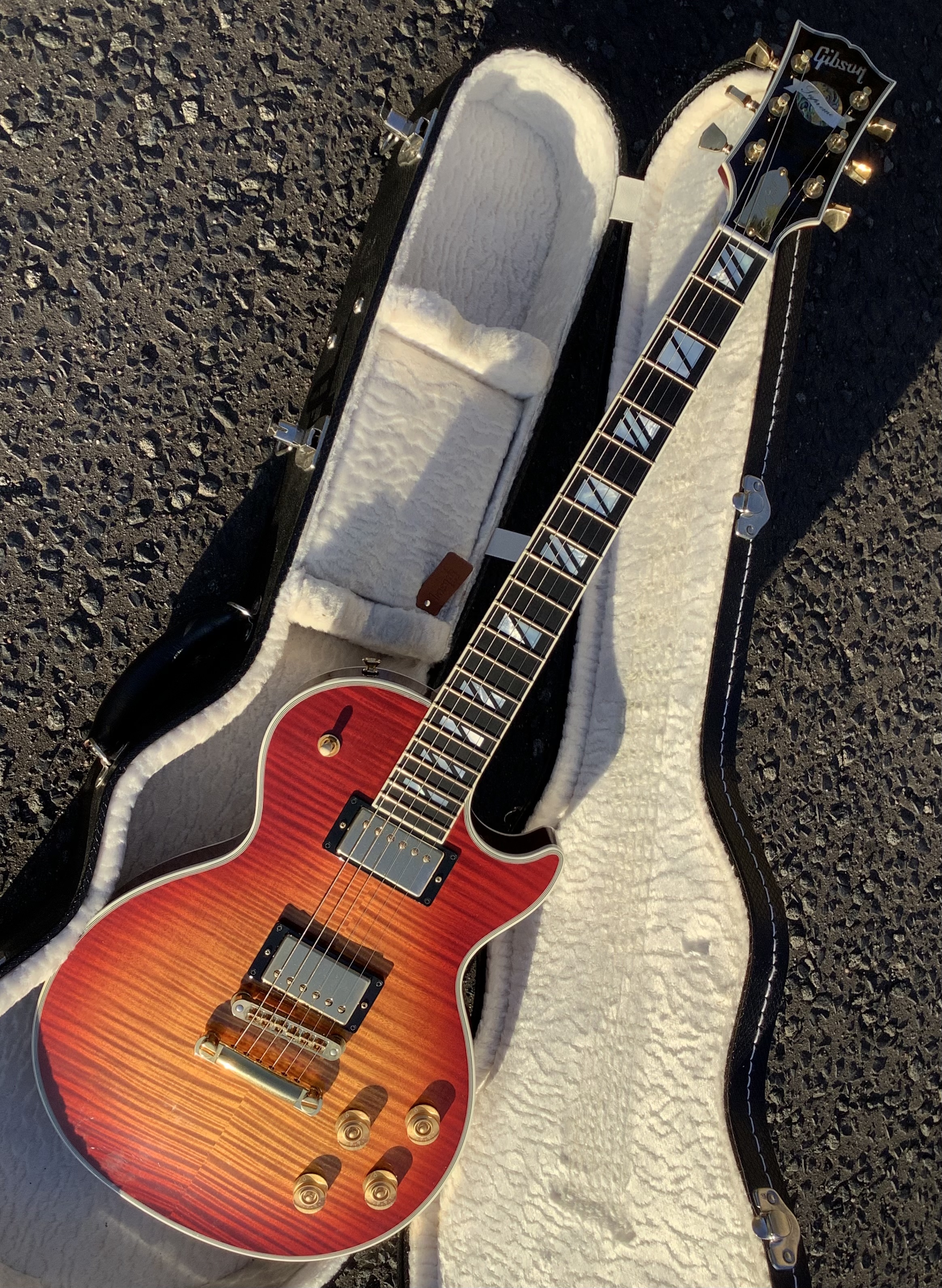 BEE878BE-8FFA-4B59-A74F-D6971CBBA98F